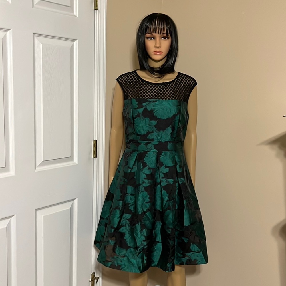 Julia Jordan Woman’s Dress Multicolor Size 8